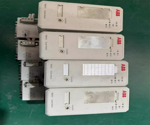 ABB 3BSE013208R1 Modulo de autocarro Modem do tipo TB820V2