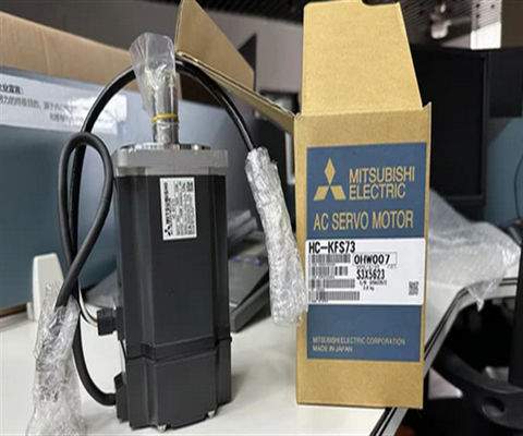 Mitsubishi AC Servo Motor HC-KFS73 750W 103V 5.6A Saída 750W IP55 3.0KG