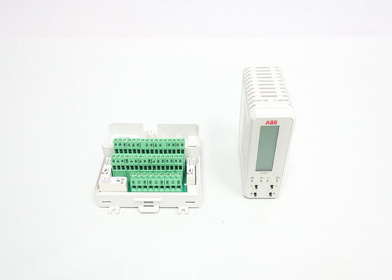 ABB C10-12010 Módulo de E/S digital compacto para automação fiável