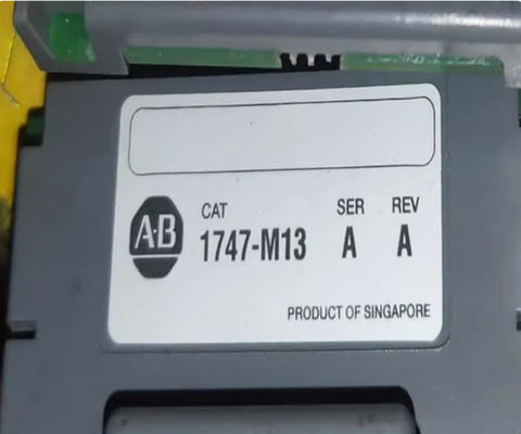 Allen Bradley 1747-M13 SLC 500 Flash Memory Module, 64K para SLC 5/03, 5/04, 5/05