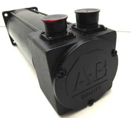 AB 1326AB-A2E-11-A4 Servomotores AC para controlo de precisão