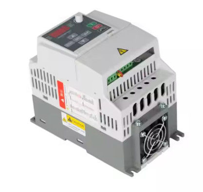 EMERSON Inverter CT Drive EV800-2S0002G Fase única 220VAC 0,2KW
