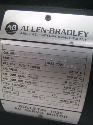 Série AB 1326AB-B2E-21-C4 Torque Plus, Servomotores AC