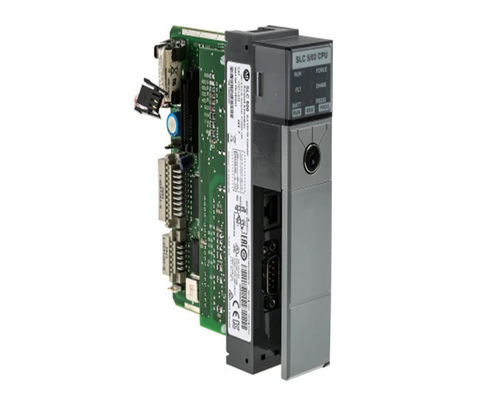 Allen-Bradley 1747-L532 SLC 5/03 16K Controlador de saída digital