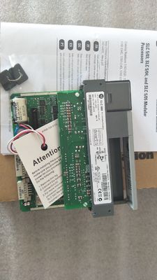 AB 1747-L532 Chassis modular e fontes de energia