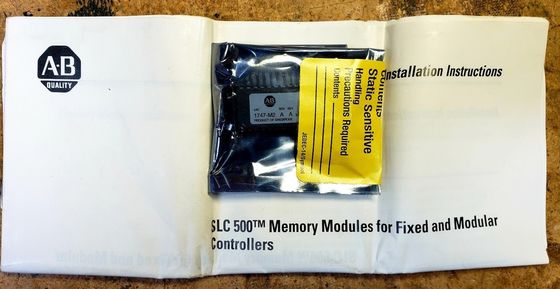 Adaptador de módulo de memória AB 1747-M2 para processadores SLC 5/03 e superiores
