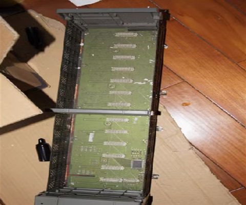 Allen Bradley 1746-A13 SLC Chassis Series Rack para utilização com SLC Series