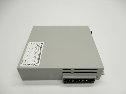 ALLEN-BRADLEY 2093-AMP5 Kinetix 2000 Servo-Drive de vários eixos