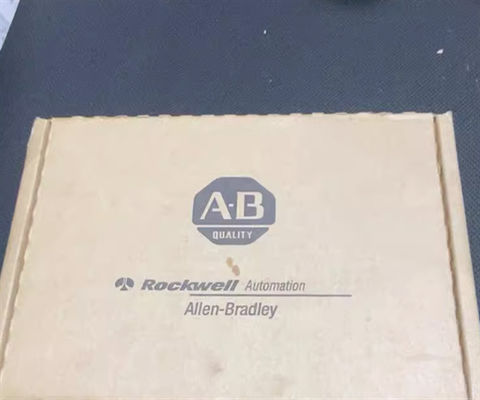 Allen-Bradley 1747-L552 SLC 500 SLC 5/05 Processador, memória de 32K