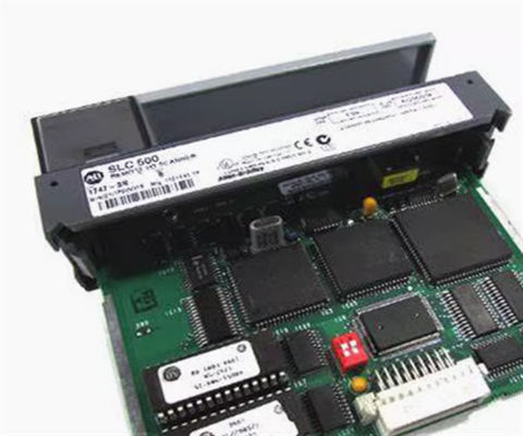 Allen-Bradley 1747-L552 SLC 500 SLC 5/05 Processador, memória de 32K