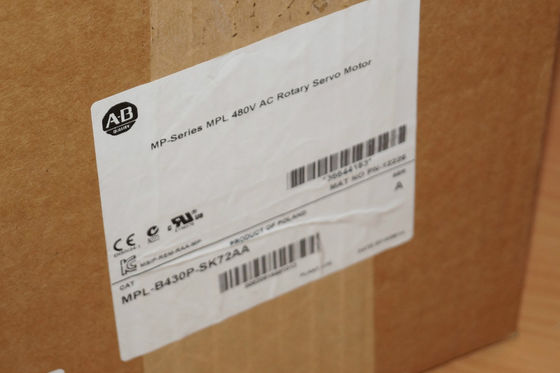 ALLEN-BRADLEY MPL-B430P-SK72AA MP-Série MPL 480V AC Servomotor rotativo