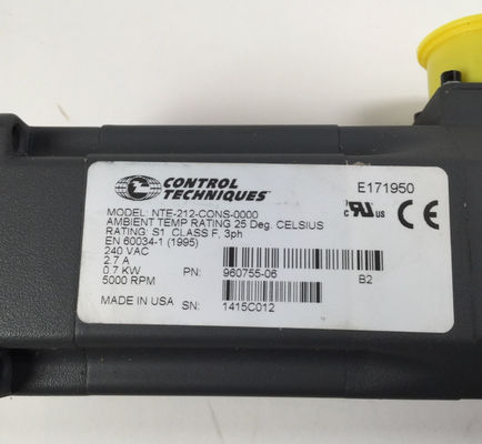 Técnicas de controlo Emerson NTE-212-CONS-0000 Servomotor 240VAC 0,7kW 5000rpm