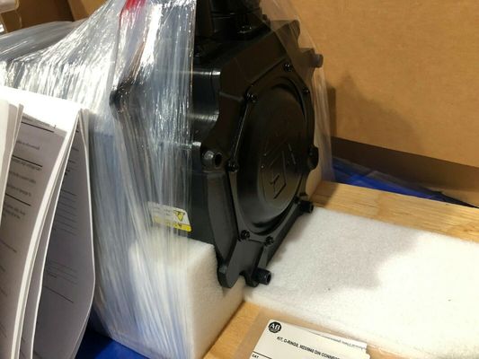 ALLEN-BRADLEY MPM-B2153B-MJ72AA MPM-Série MPM 480V AC Servomotor rotativo