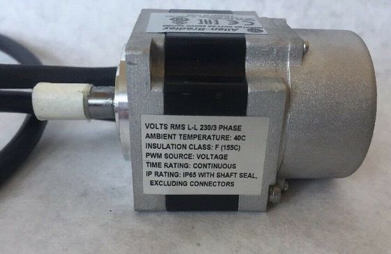 ALLEN-BRADLEY TLY-A110p-BJ62AA TL-Series Servo motor sem travões
