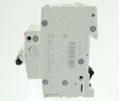 ABB 2cds272001r0065 s202m-b6 Interruptor de ligação auxiliar da série S200