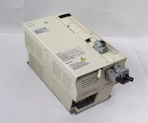 O servo industrial de MR-H350AN-S176-UE Mitsubishi conduz a série de 400W MR-J2S
