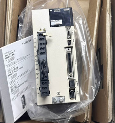 Yaskawa Drive SGDV-5R5A01A/11A SGDV-7R6A01A/11A com garantia de um ano em estoque