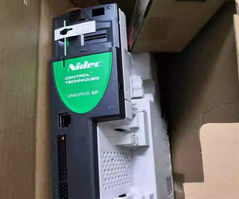 EMERSON SP0405 DRIVE, 0-480 V, INPUT PHASE 3 Técnicas de controlo