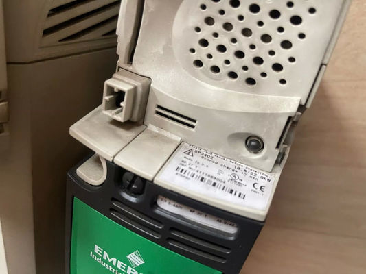 Emerson SP3402 Técnicas de controlo Emerson Unidrive Frequenzumrichter
