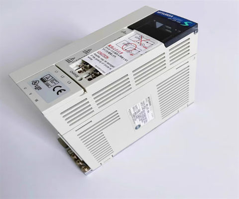 Mitsubishi - Servo Drive MR-J2S-100A Sistema de Controle PWM/Corrente de Ondas Sinusoidais