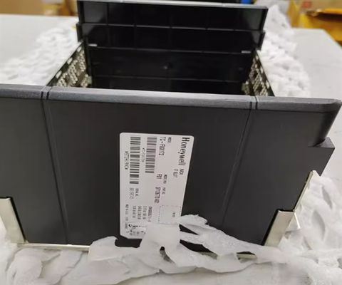 Honeywell TC-FXX172 Industrial PLC Control Unit, 17 Slot Rack Modbus/RTU Protocolos em série