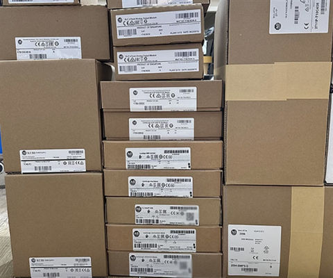 Allen-Bradley 1756-L83EP ControlLogix 5580E Controlador de processo com 10 MB de memória de usuário