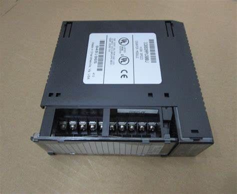 A fonte de alimentação 50 W de Fanuc IC693PWR321 AC/DC com VDC entrou 5 VDC de saída