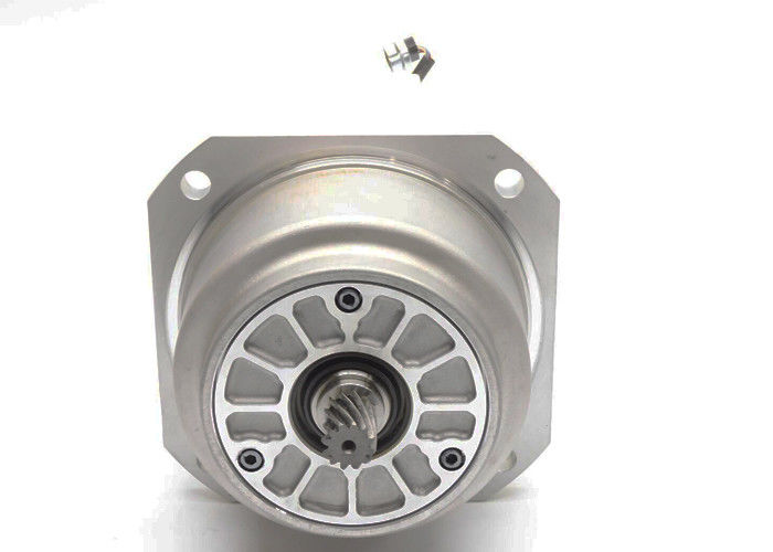 O servo motor 3HAC17333-1 parte 2781W o tipo B 200V 12A do motor M33