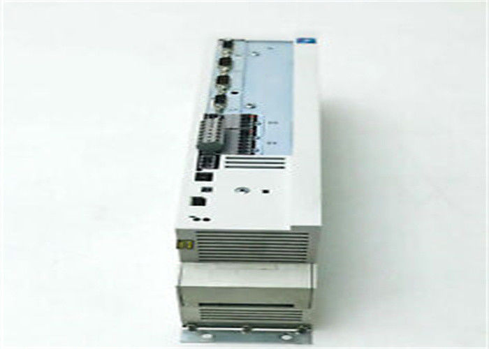 CONTROLADOR SERVO de Lenze EVS9323-CSV003 9300 SÉRIES um quilowatt de 400/480 de VAC 1,5 (2 HP)