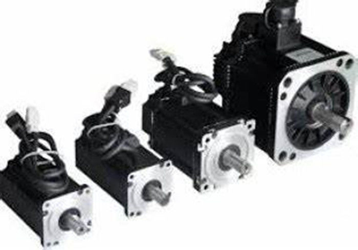 A C.A. de OMRON R88M-G20030H-Z viaja de automóvel 3000 o cabo do RPM 200VAC 200W com conector