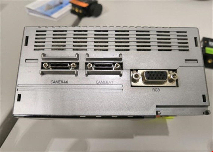 CONTROLADOR FOTOELÉTRICO PNP dos SENSORES 2-CAMERA de Omron ZFX-C25 	Controlador programável da lógica do PLC