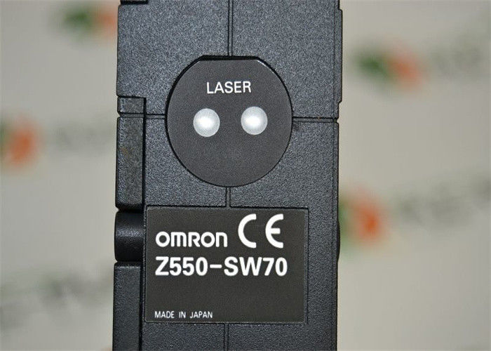 A CABEÇA Z550 do SENSOR de Omron Z550-SW70 DIFUNDE a LARGURA de FEIXE MENSURÁVEL 70MM de 200±30MM