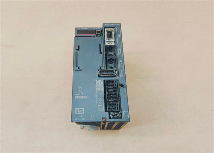 A fase monofásica servo do amplificador MR-JE 200W 3000r/min da C.A. de MR-JE-20B Mitsubishi entrou