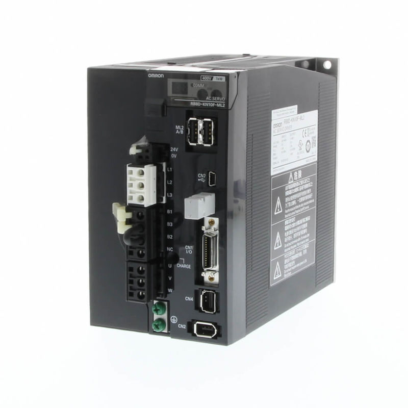 OMRON R88D-KT75F 3~ 400 VAC, tipo análogo/pulso, 7,5 quilowatts