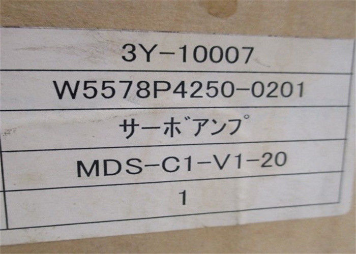 Do controle servo da linha central da unidade MDS-C1-V1-20 do amplificador de 2.0KW Mitsubishi controlador programável