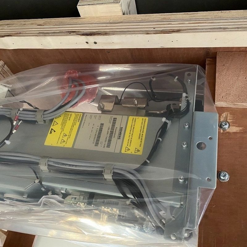 Siemens 6SL3352-1AG38-8FA1 entrou o bloco de poder da substituição da C.C. da tensão 675-1080 V