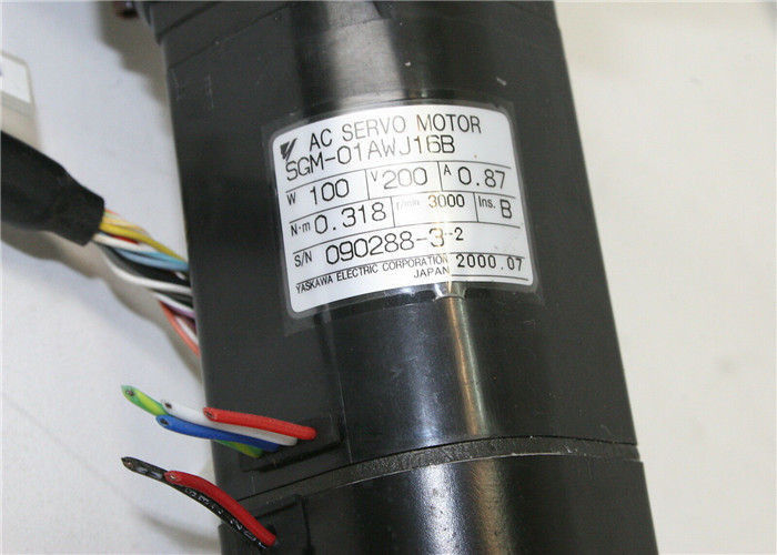 Servo motor elétrico industrial 0.318N.m 100w de Yaskawa do servo motor de SGM-01AWJ16B