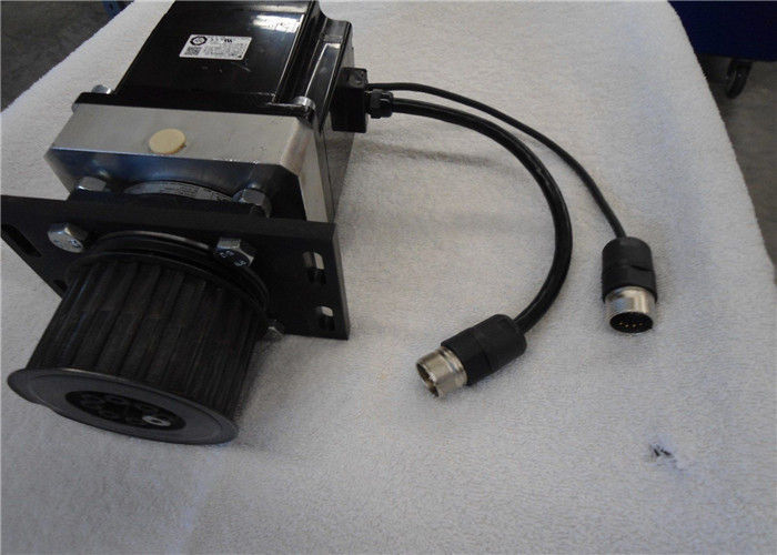 SGMGV-13ADC61 servo motor 200V 10.7A InsF N.m8.34 fabricado por Yaskawa