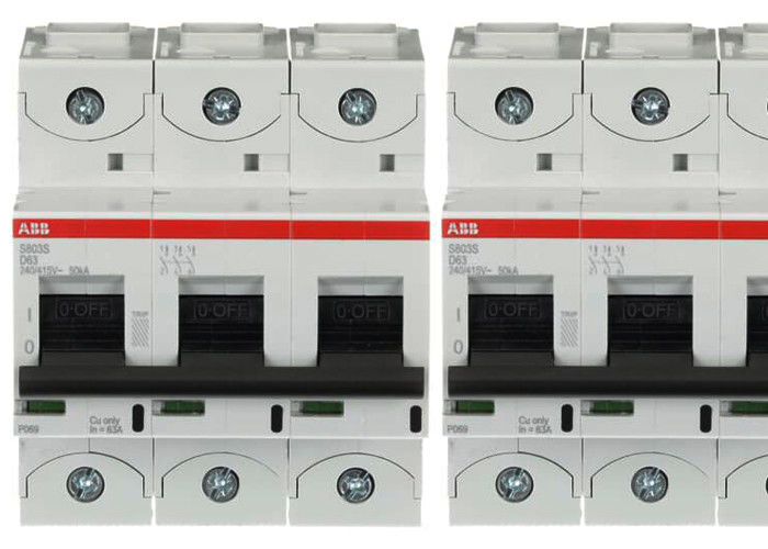 2CCS863001R0631 S803S-D63 Disjuntores de baixa tensão HPCBs Novos