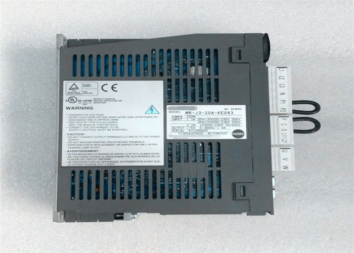 200W MITSUBISHI AC Servo Amplificador MR-J3-20A-KE043 360Hz 1.5A Industrial Drive Saída 170V