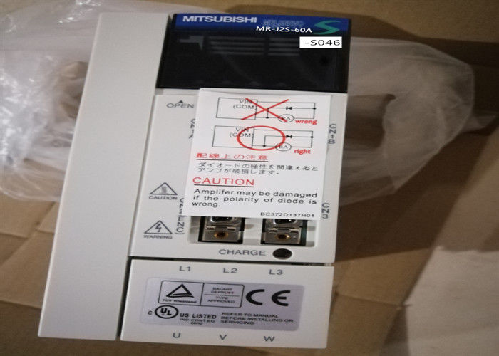 Mitsubishi Servo Driver MR-J2S-60A-S046 Amplificador Industrial 3.2A 3PH 200-230VAC NOVO