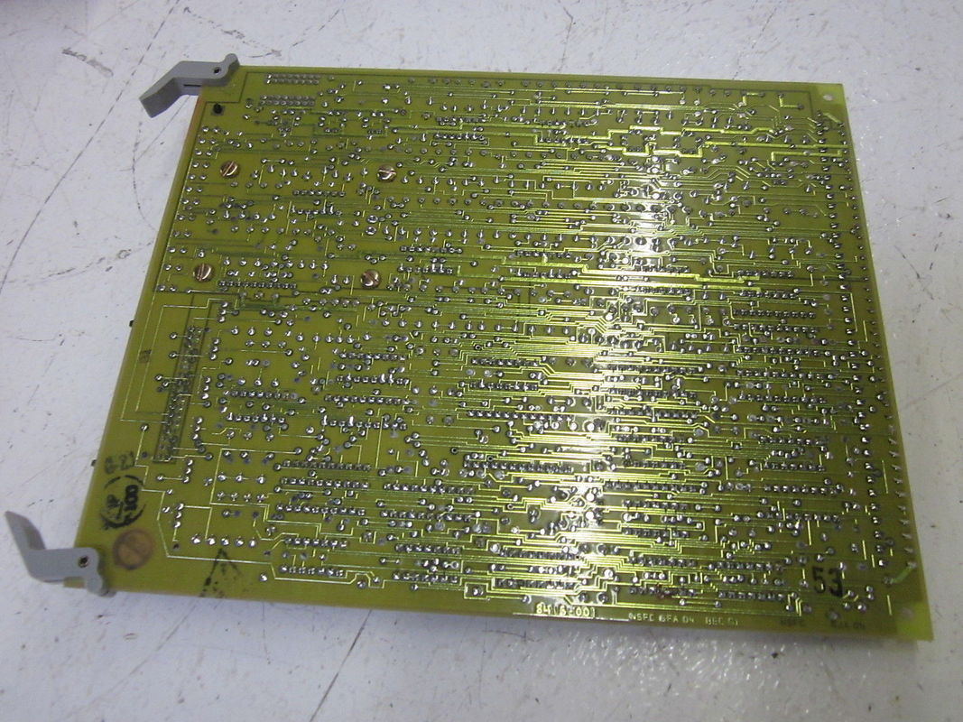 Placa de isolamento de entrada DS3800NSFC GE para instalação da placa com parafusos no interior do acionamento