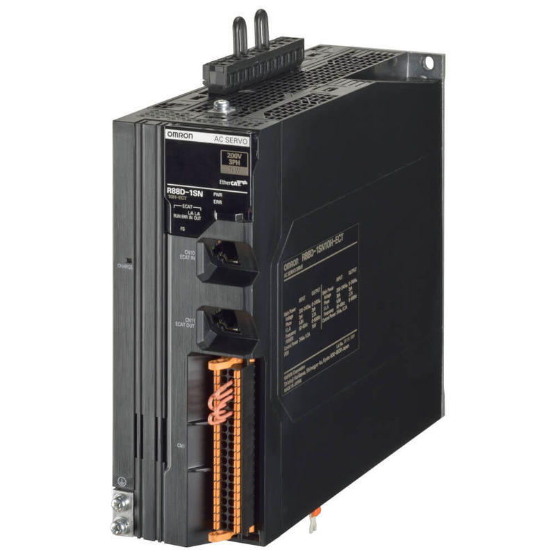 OMRON R88D-GT15H-Z Servo 50 W Até 15 KW A entrada do motor fornece resposta de frequência de 2 kHz