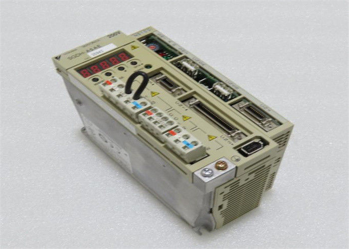SGDH-A5AE Yaskawa Servo Drives 100% novo original em caixa