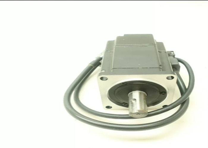 Yaskawa SGMAH-02BBAB1 200V AC Servo Motor Novo em Original