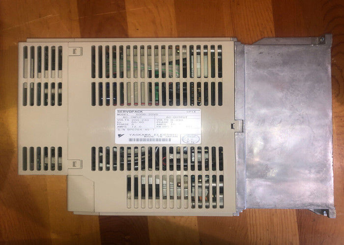 Nova Yaskawa SGDB-20VD AC Servo Drives 230V Voltagem Caixinha Original