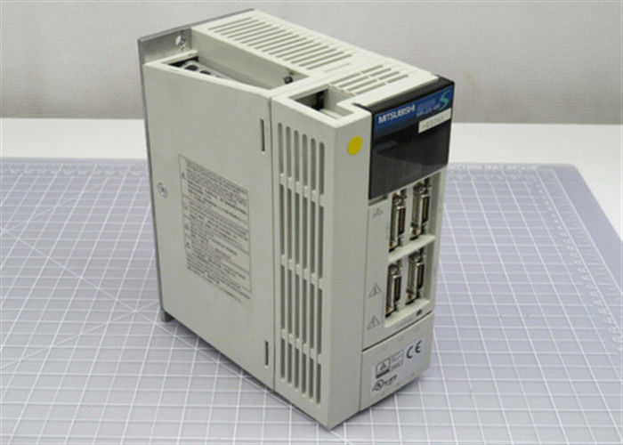 Modelo de máquina aplicável CM402 Servo-acionadores industriais de eixo X MR-J2S-40B-EE085 400W