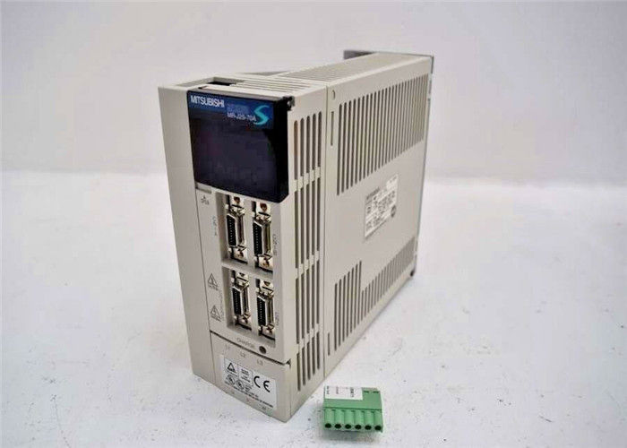 Mitsubishi Electric 400W MR-J2S-40A-PY091 Industrial AC SERVO Drive 0-360HZ NOVO