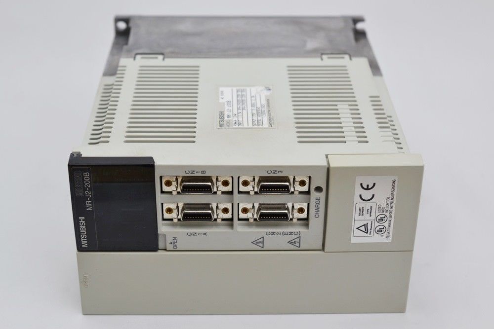2.0kw MITSUBISHI MR-J2-200B Industrial Servo Drive Três Fases AC200V SSCNET Tipo de Interface