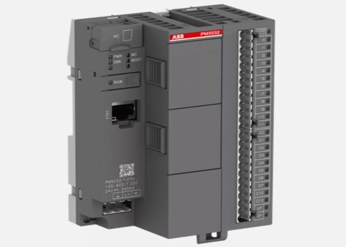 Módulo de processador ABB PM5032-T-ETH. Memória 2MB. 12 DI 24VDC. 8 DO 24VDC 0.5A. 2 DC 24VDC.